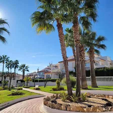 בית נופש Terrace House In Orihuela Costa Dehesa de Campoamor (Orihuela Costa)